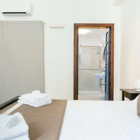 ベッド・アンド・ブレックファスト Fico 4*