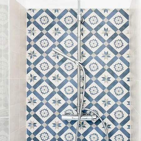 ベッド・アンド・ブレックファスト Fico 4*