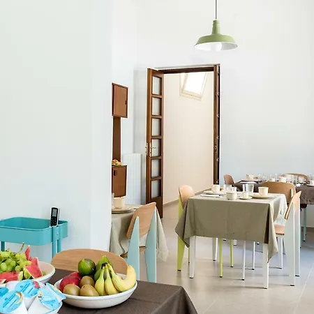 Fico ベッド・アンド・ブレックファスト