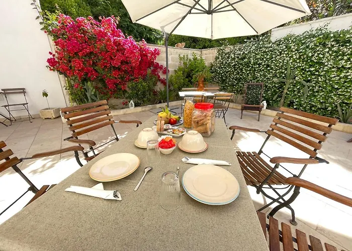 Bed & Breakfast Fico 4*